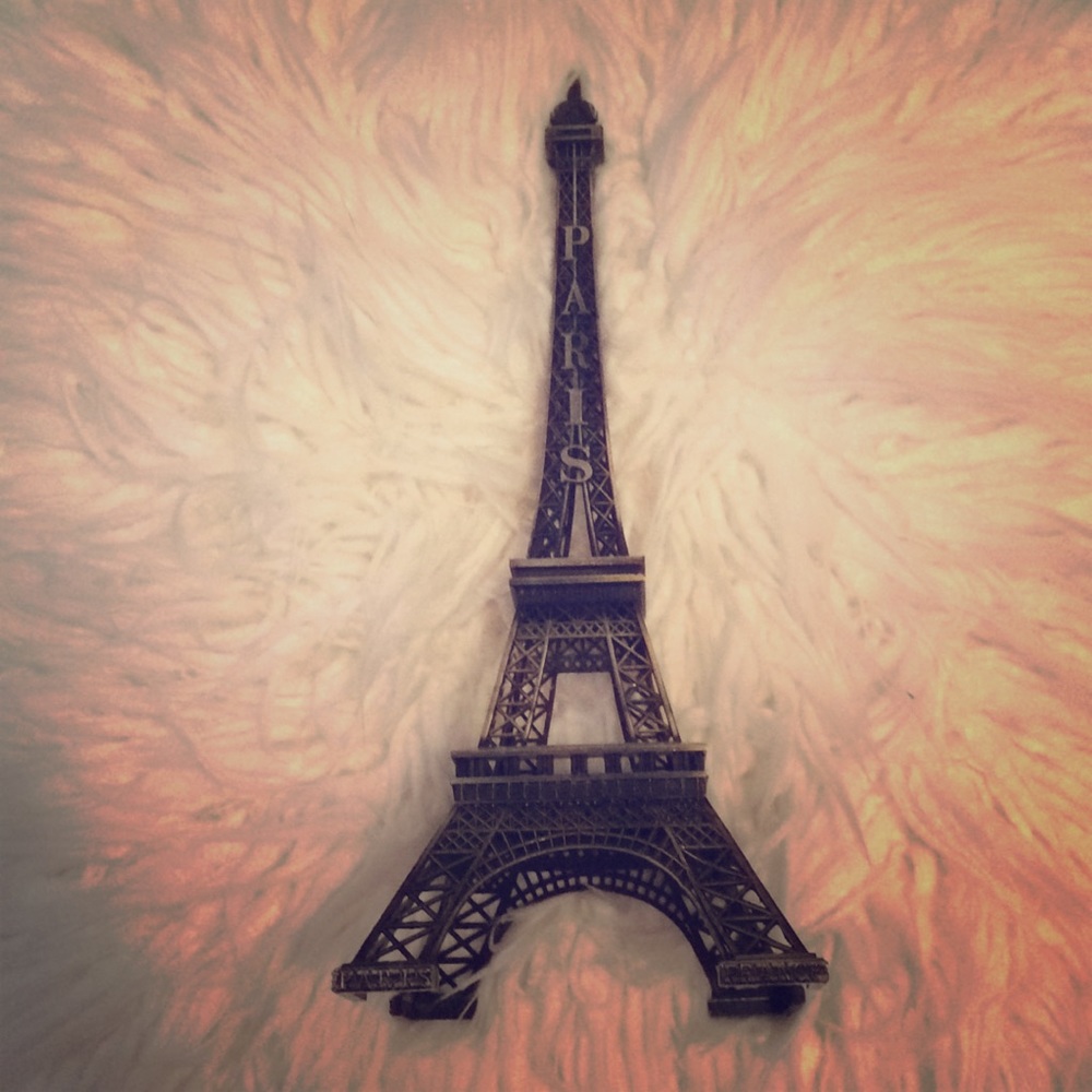 Eiffel tower decoration